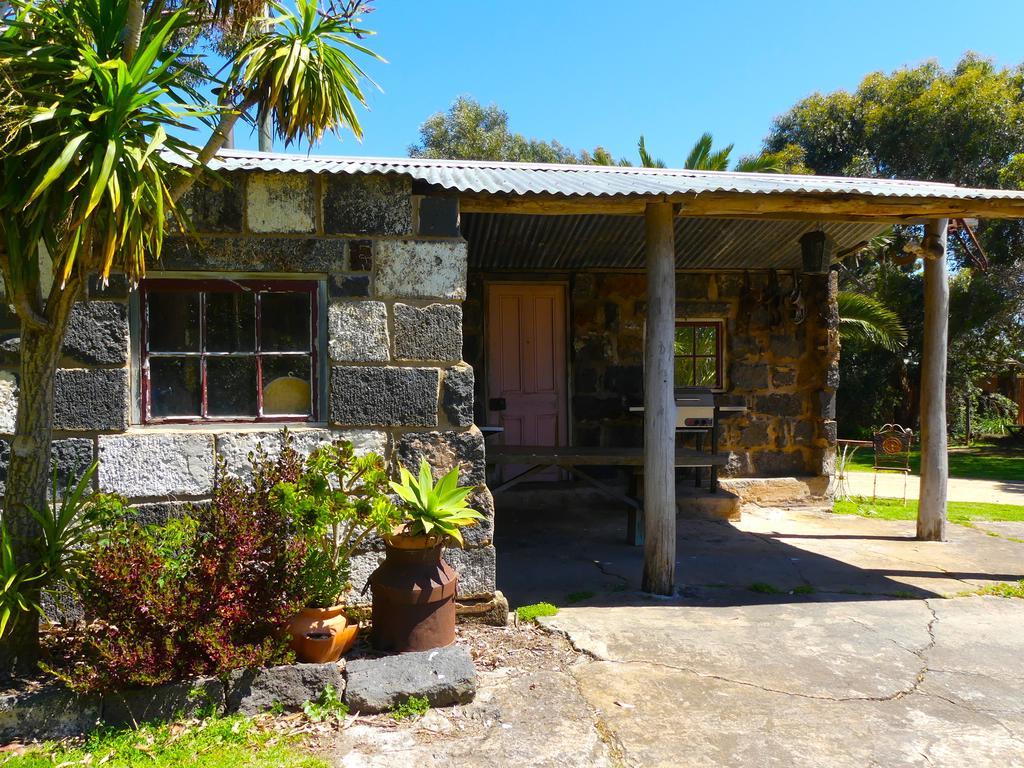 Pelican Waters Holiday Park Port Fairy Exterior photo