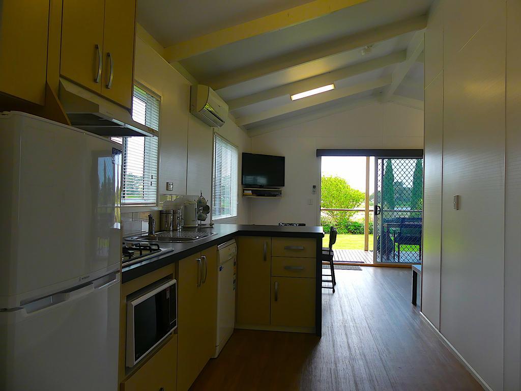 Pelican Waters Holiday Park Port Fairy Exterior photo